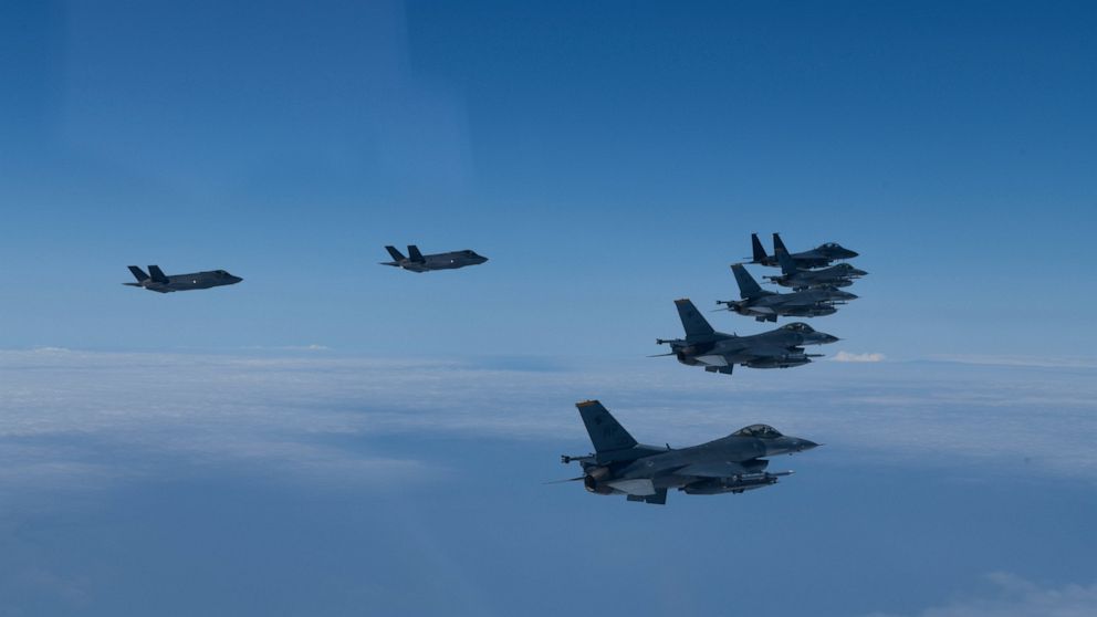 Les États-Unis et la Corée du Sud font voler 20 avions de chasse au milieu des tensions en Corée du Nord