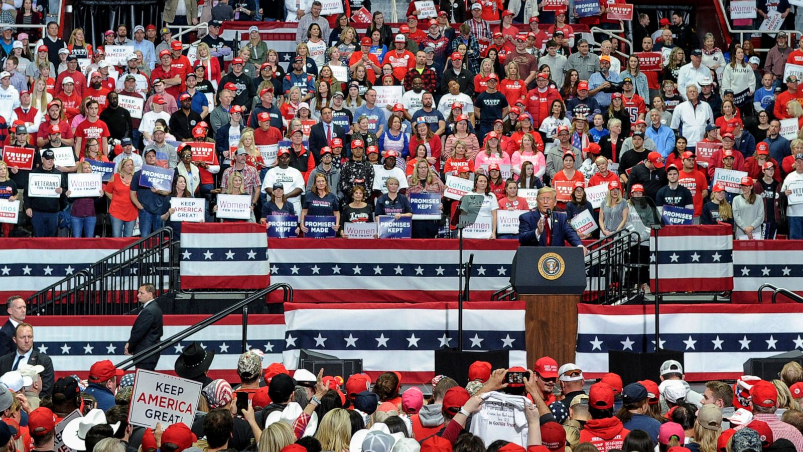 Trump Rally Called Dangerous Move In Age Of Coronavirus Abc News