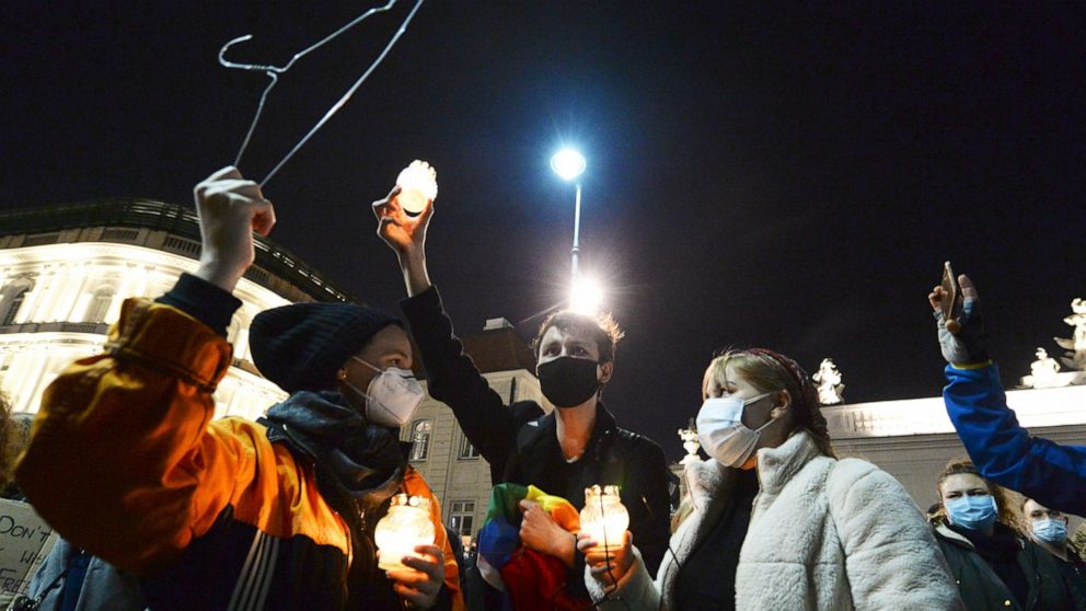 Angry women block traffic across Poland over abortion ban