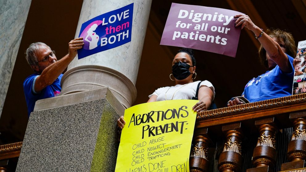 Indiana Senate narrowly passes near-total abortion ban