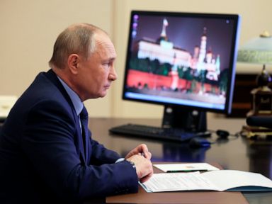 In Russia, 83% of COVID hospital beds are filled amid surge