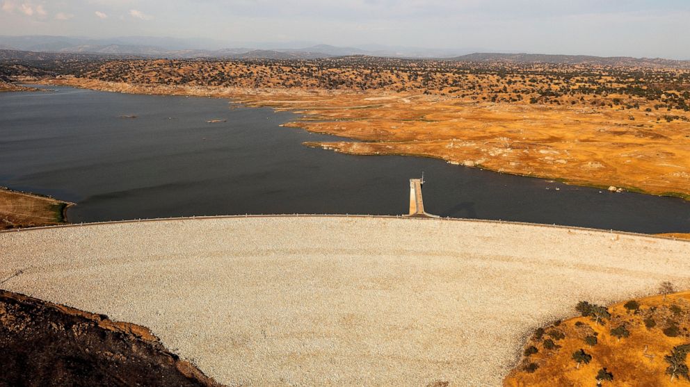 EXPLAINER: Western water projects in infrastructure deal