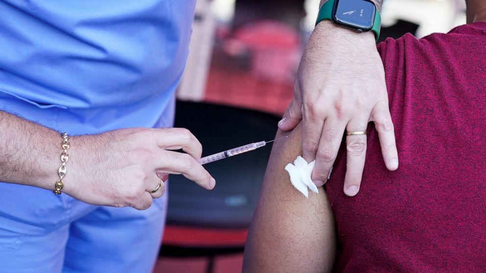 Les États-Unis offrent des doses supplémentaires de vaccin contre la variole du singe pour les événements de la fierté gaie