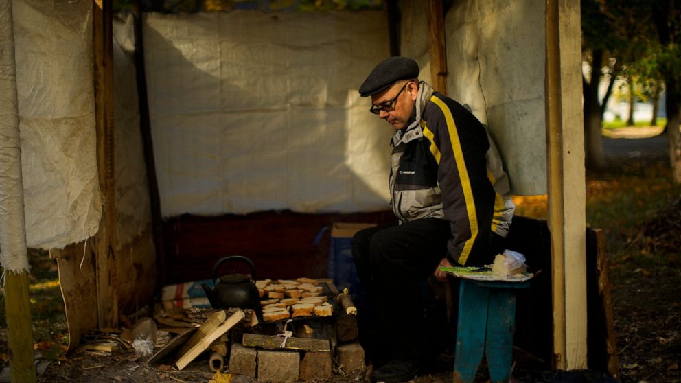 L’hiver arrive : les Ukrainiens se préparent pour une saison brutale à venir