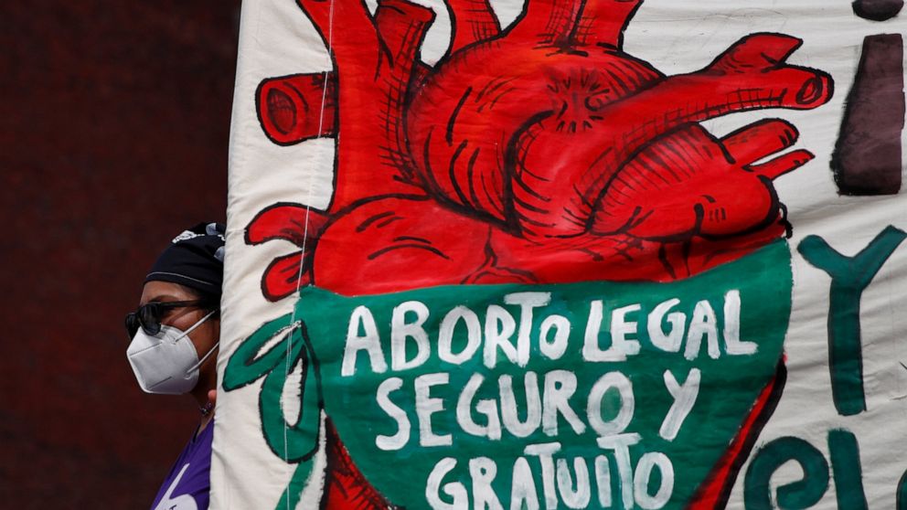Mexico takes major step toward depenalizing abortion