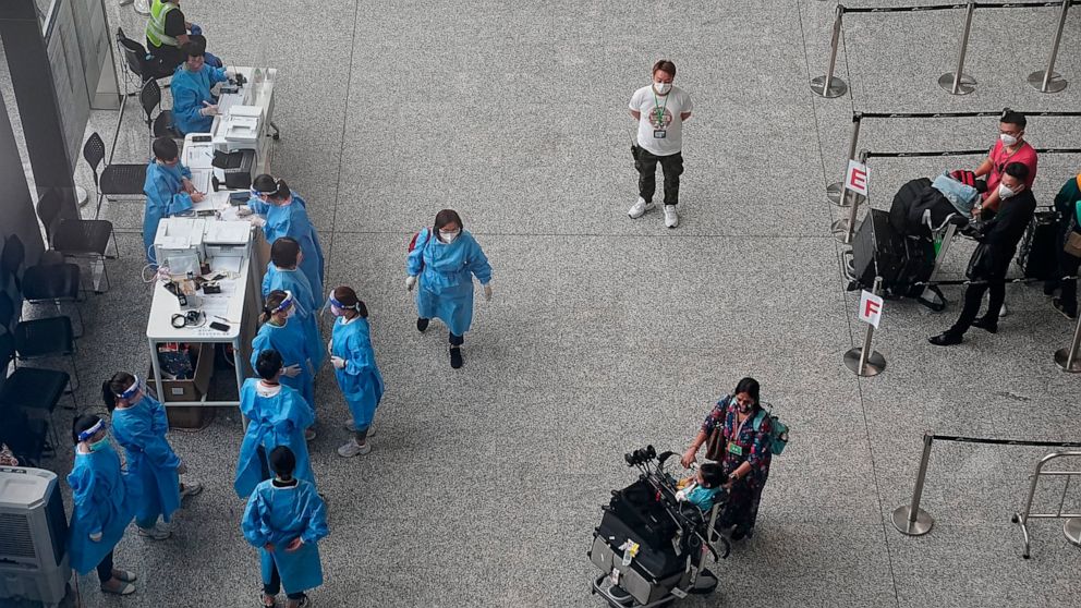 Hong Kong mettra fin à la quarantaine obligatoire des hôtels pour les voyageurs