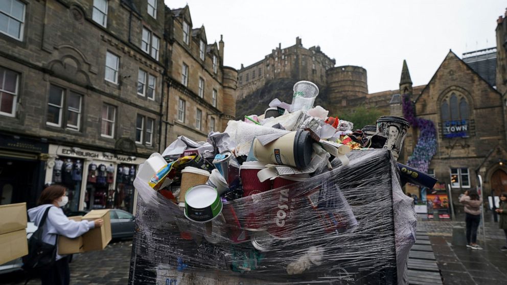 Des tas d’ordures en Écosse soulèvent des problèmes de santé au milieu des grèves