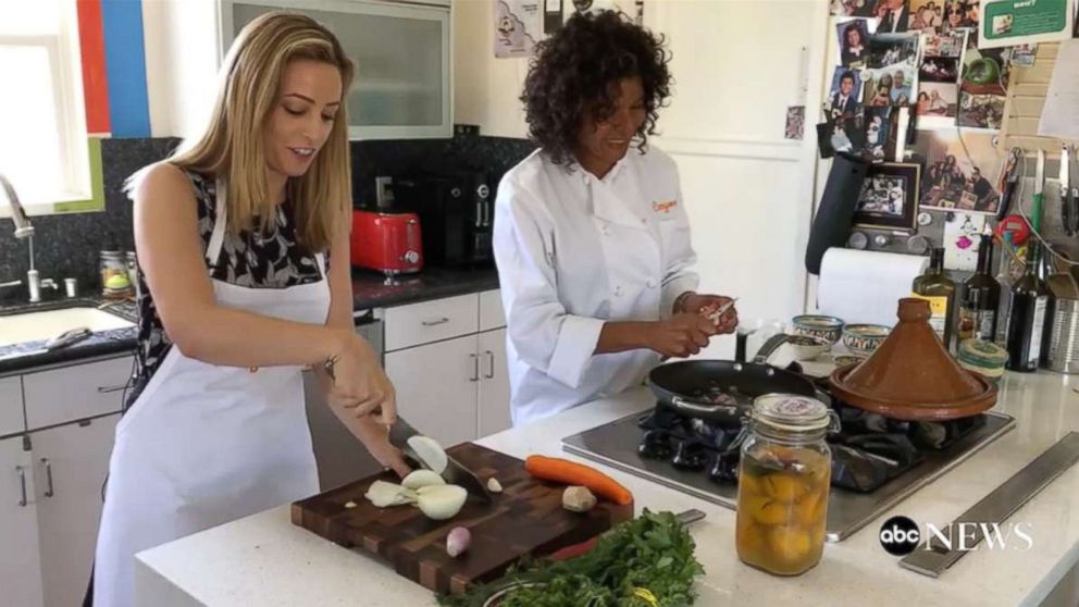 PHOTO: ABC News learns how to cook with healthy and fresh seasonal ingredients for summer.
