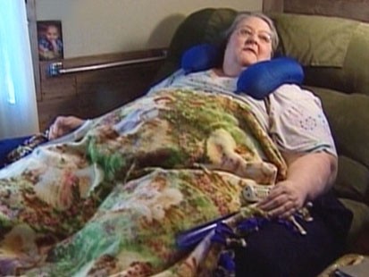 VIDEO: Karen Ferguson is 700 pounds and trapped in her home.