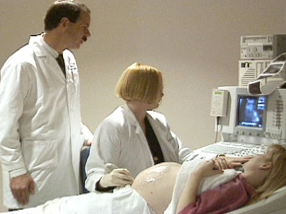 VIDEO: Surrogate pregnancy