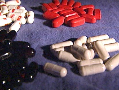 VIDEO: From popping a pill to drinking a powder, the best ways to get your vitamins.