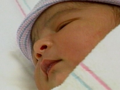 VIDEO: Newborns cry with an accent