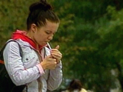VIDEO: Women at greater risk from smoking