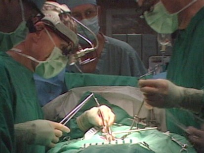 Video: To clear a carotid artery, is surgery a better choice than a non-surgical stent?