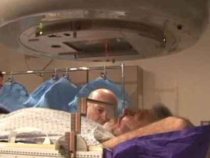 VIDEO: New Treatment for Lung Cancer