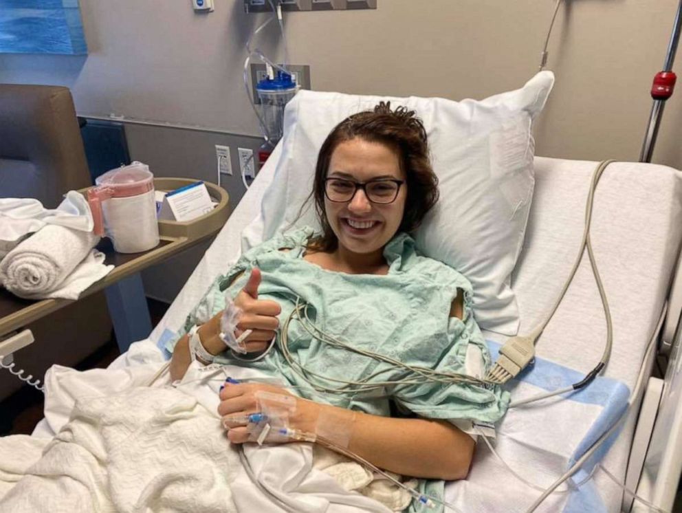 PHOTO: Jenna Schardt gives a thumbs up after having brain surgery at Methodist Dallas Medical Center, Oct. 29, 2019.
