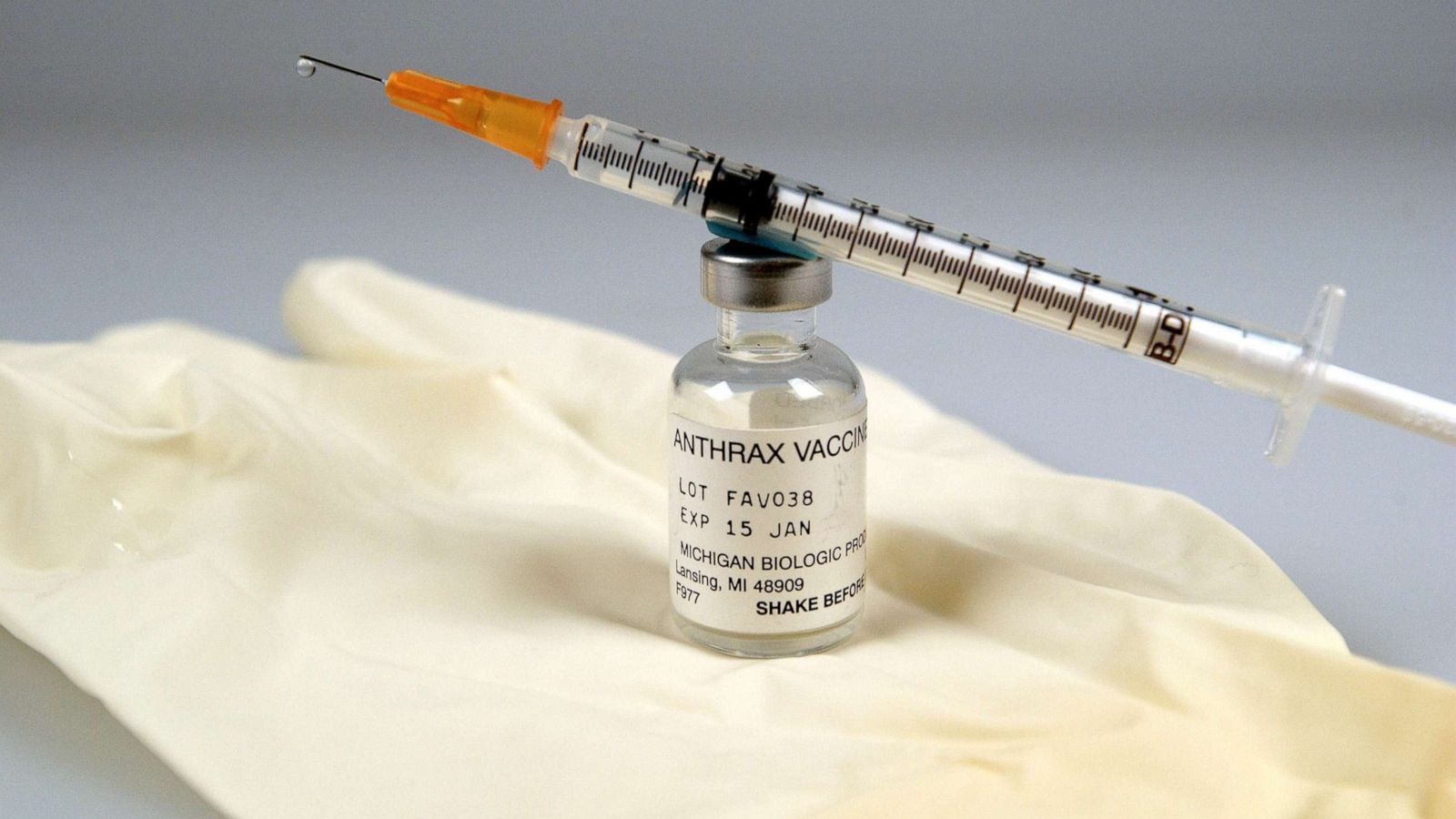 Covid 19 Vaccine Lessons From 2001 S Anthrax Attacks Abc News