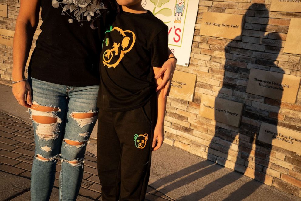 PHOTO: A mother and her 10-year-old son, who are not being named in order to protect their privacy, pose for a portrait in Hendersonville, Tenn., Nov. 8, 2021.