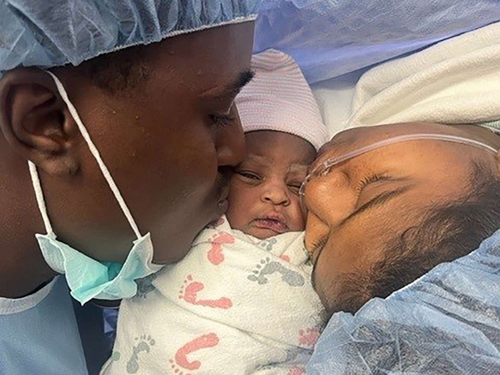 Pregnant Florida Woman Drives Through Hurricane Ian To Give Birth Abc News Pregnant Florida Woman Drives Through Hurricane Ian To Give Birth Abc News