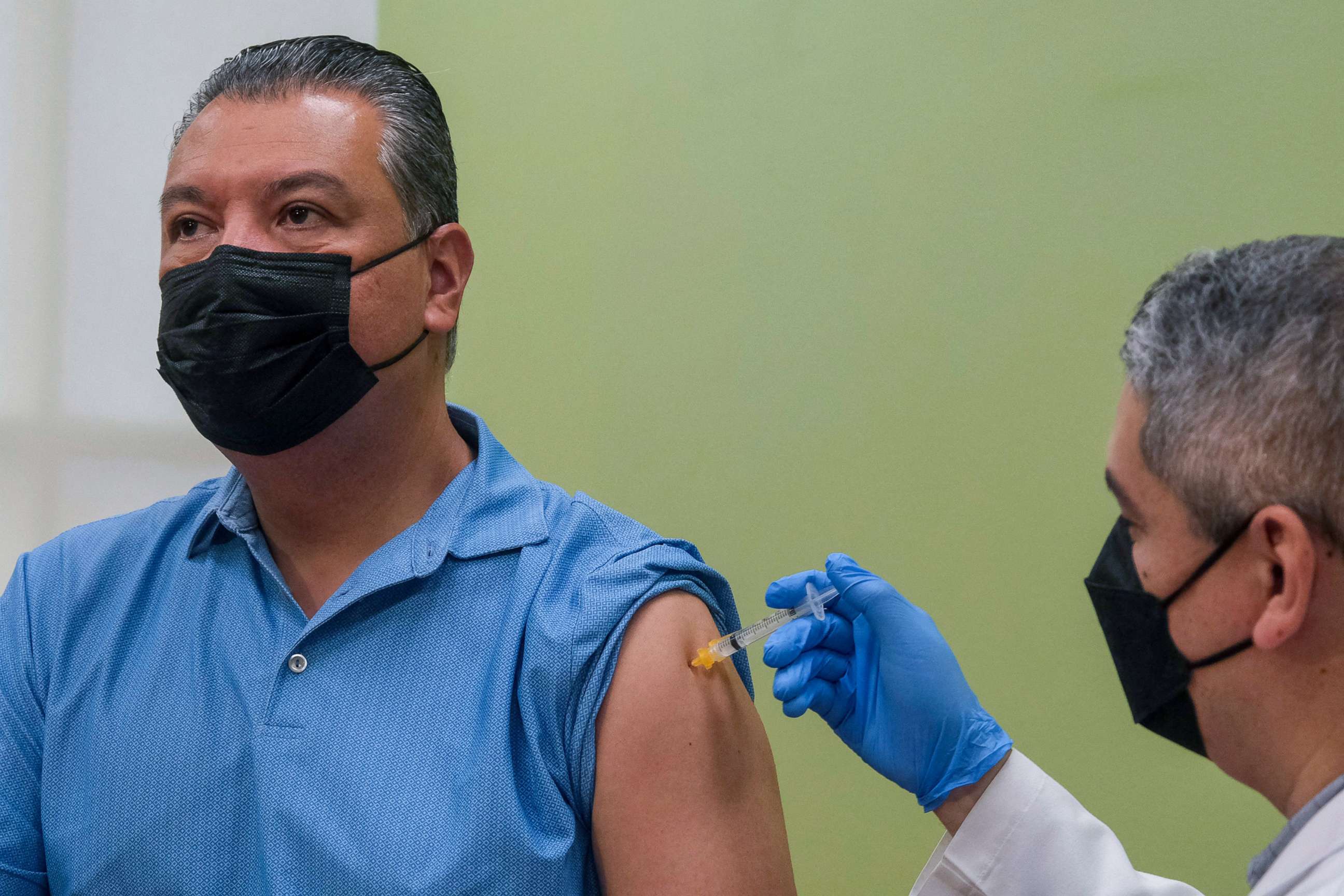 PHOTO: Sen. Alex Padilla receives a COVID-19 booster shot at AltaMed Medical clinic in Los Angeles, Oct. 6, 2022. 