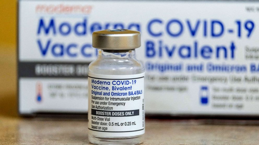 PHOTO: In this Oct. 6, 2022, file photo, a vial of the Moderna Covid-19 vaccine, Bivalent, is shown at AltaMed Medical clinic in Los Angeles.