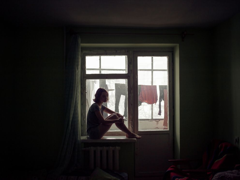 PHOTO: A study says that the more poorly lit a room is, the higher the risk is for depression and other ailments.