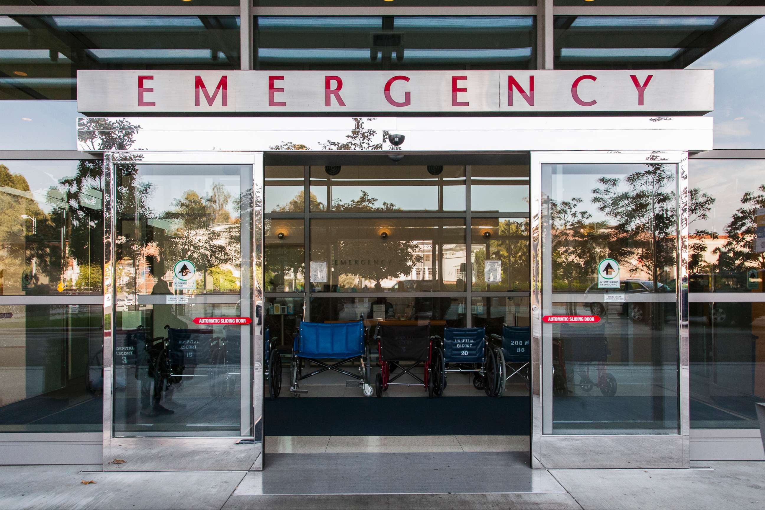 PHOTO: The entrance of a hospital emergency room appears in this undated stock photo.