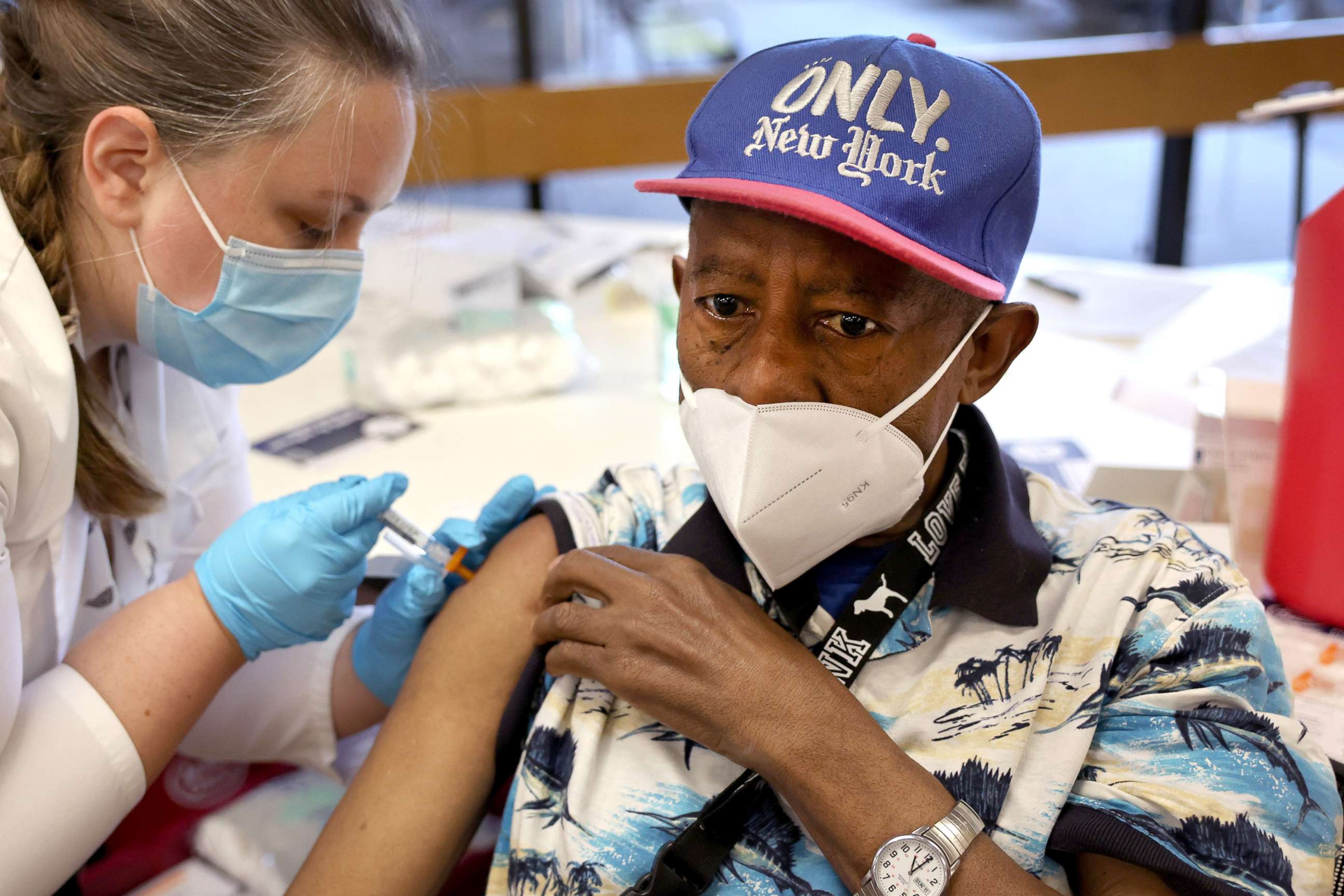 PHOTO: A person gets an influenza vaccine from a pharmacist during an event hosted by the Chicago Department of Public Health on Sept. 9, 2022 in Chicago.