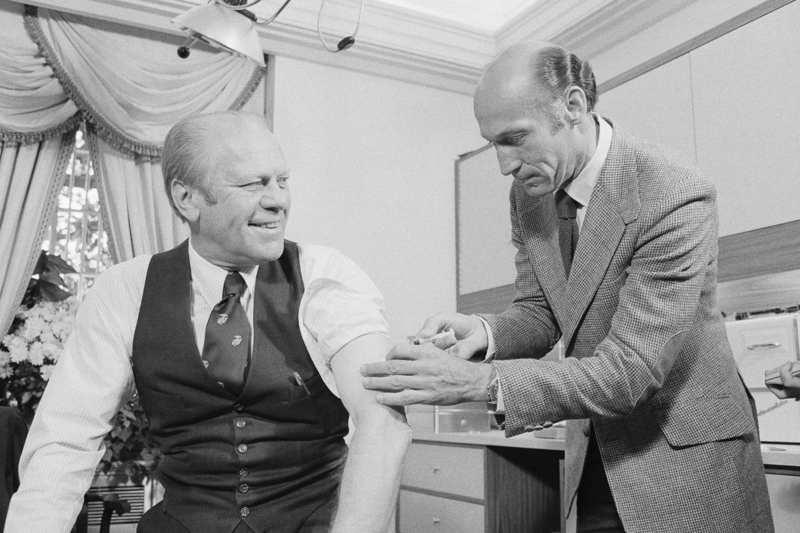 PHOTO: In this Oct. 14, 1976, file photo, President Ford gets a swine flu shot.