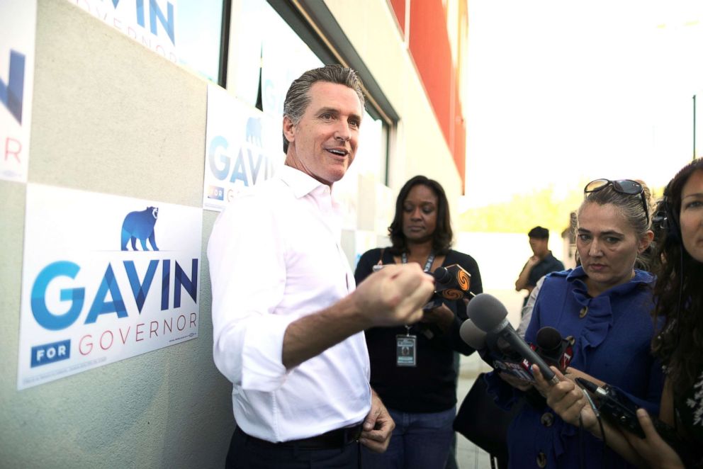 PHOTO: Democratic gubernatorial candidate Gavin Newsom unveils his California Service Corps policy proposal in Los Angeles, Oct. 16, 2018.
