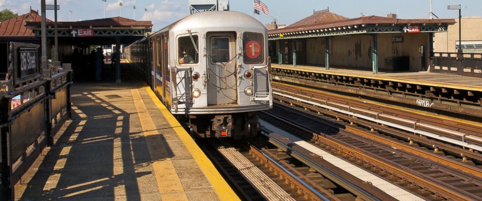 I Rode The Same New York City Subway Lines As The Ebola Patient Abc News