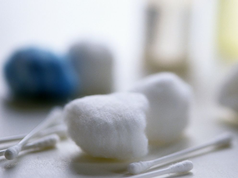 An Expert’s Take on Models Eating Cotton Balls to Stay Skinny