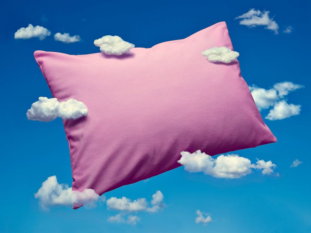 PHOTO: Four common dreams are flying, reoccurring anxiety dreams about work, nightmares and dreaming about people in your past.