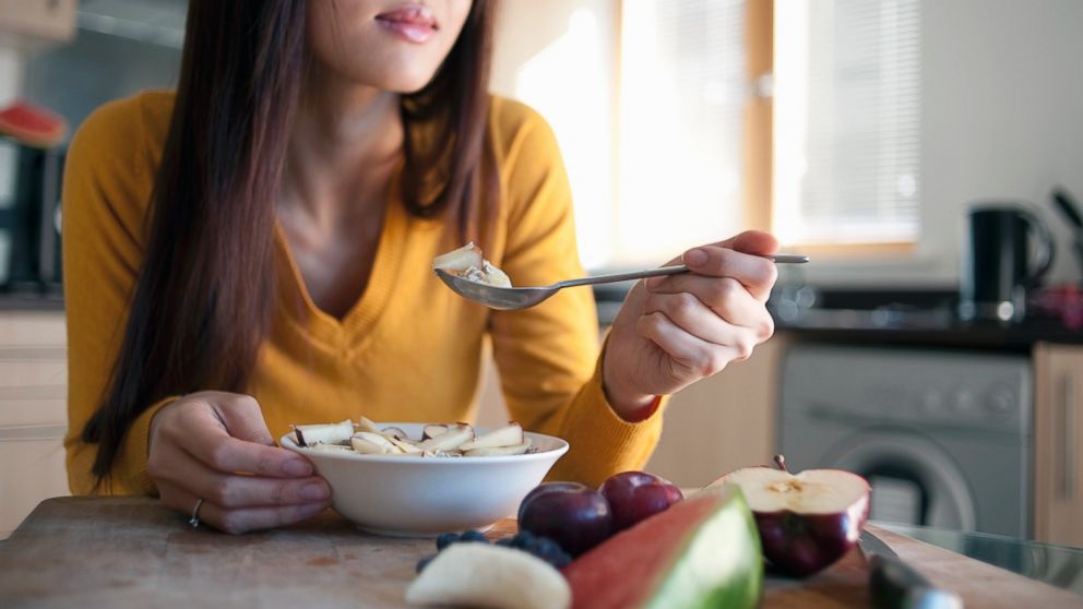 People who skip breakfast tend to have a poorer quality of diet.