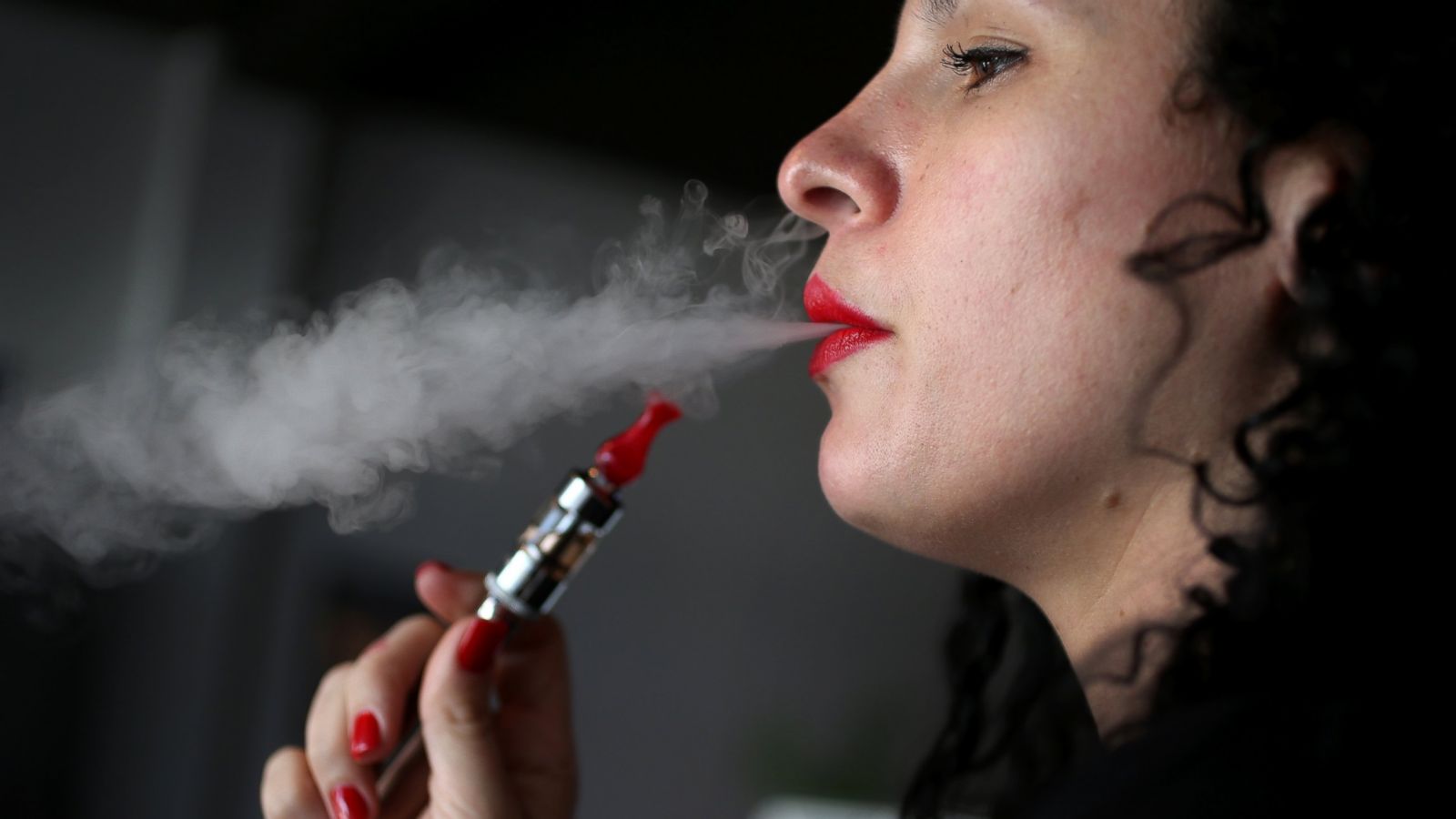 E Cig Makers Fuming Over CVS Tobacco Ban ABC News