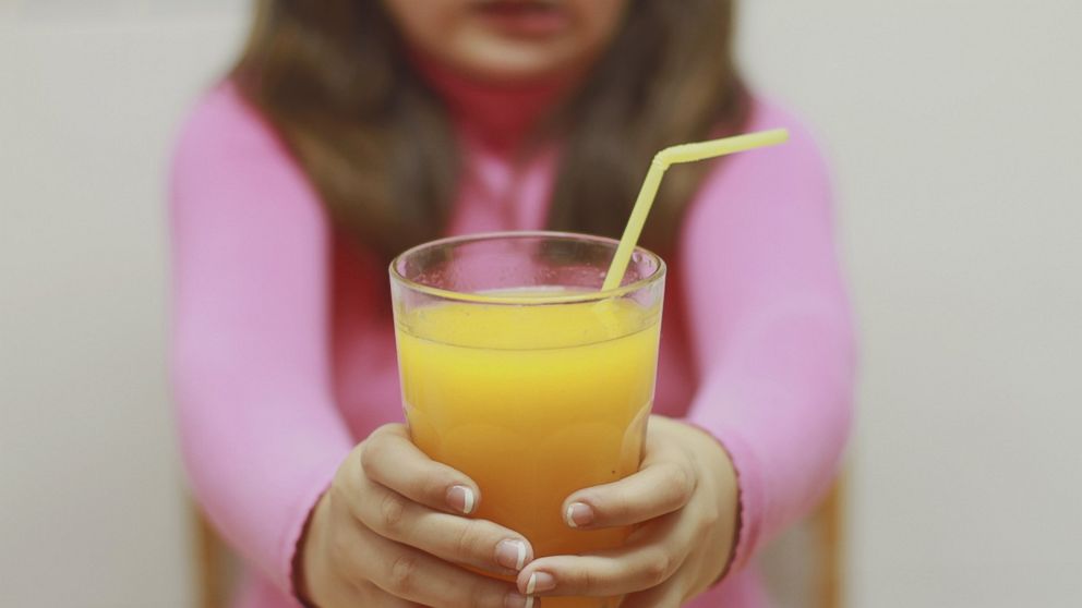 The health benefits of juice cleanses for kids is being questioned. 
