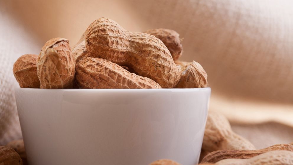 researchers-investigate-if-peanuts-during-pregnancy-curb-nut-allergies