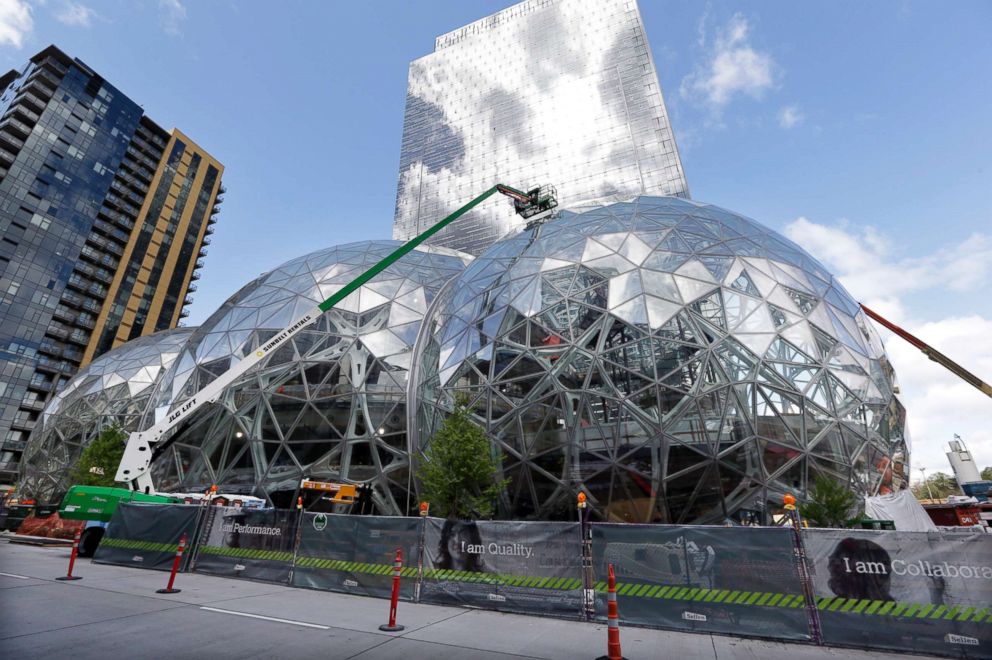 PHOTO: Construction was underway on three large, glass-covered domes as part of an expansion of the Amazon.com campus in downtown Seattle, April 27, 2017.  