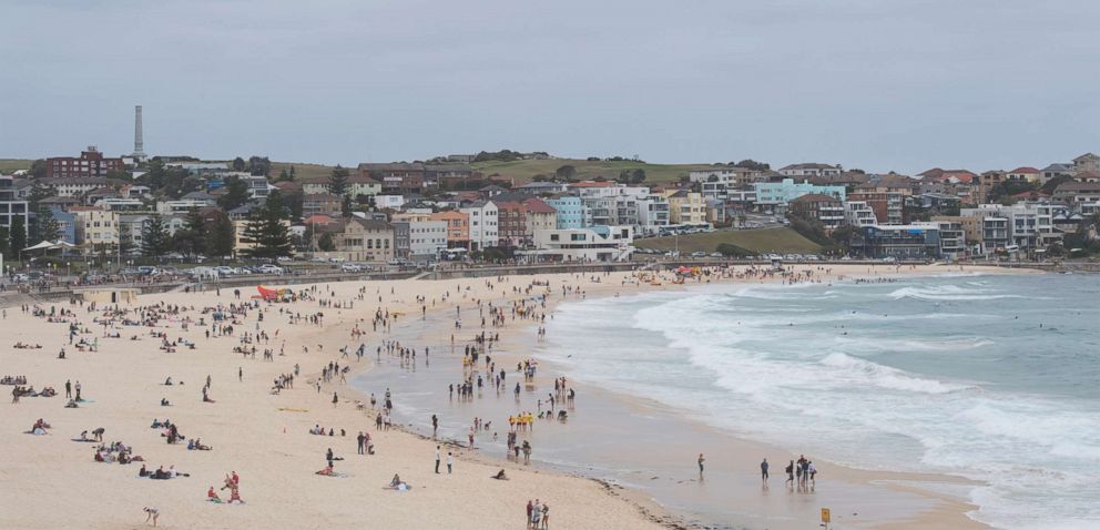 PHOTO: Hundreds of people visit the beach at Bondi on December 25, 2017 in Sydney, Australia. December is one of the hottest months of the year across Australia, with Christmas Day traditionally involving a trip to the beach and celebrations outdoors.