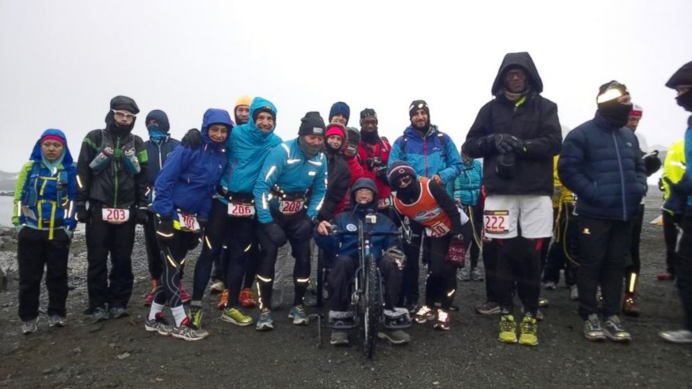 PHOTO: Beth Sanden with her competitors get ready for their Antarctic race.