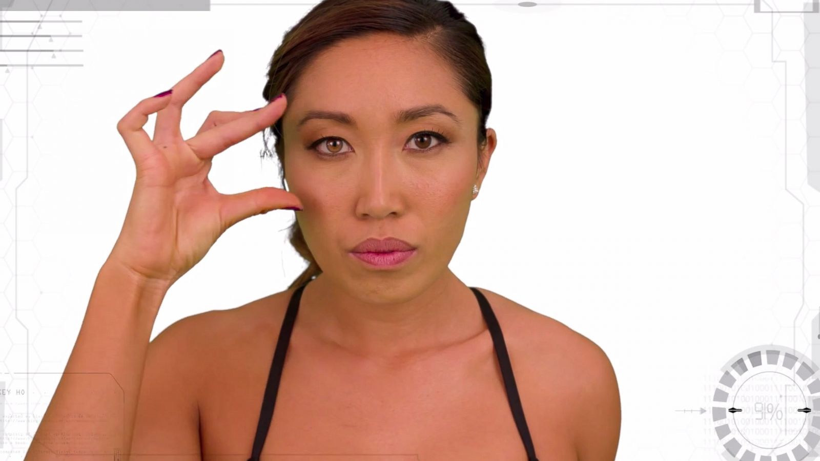 star Cassey Ho shows off her “Blogilates”