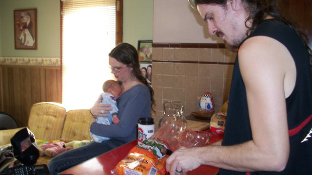640px x 360px - Breast feeding Man With Fetish Suckles Baby Milk From Wife ...