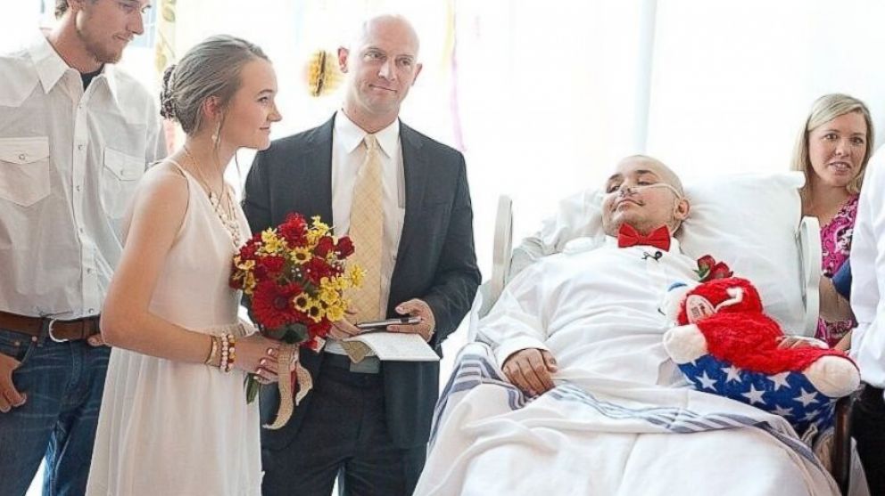 Teen Battling Bone Cancer Marries High School Sweetheart In