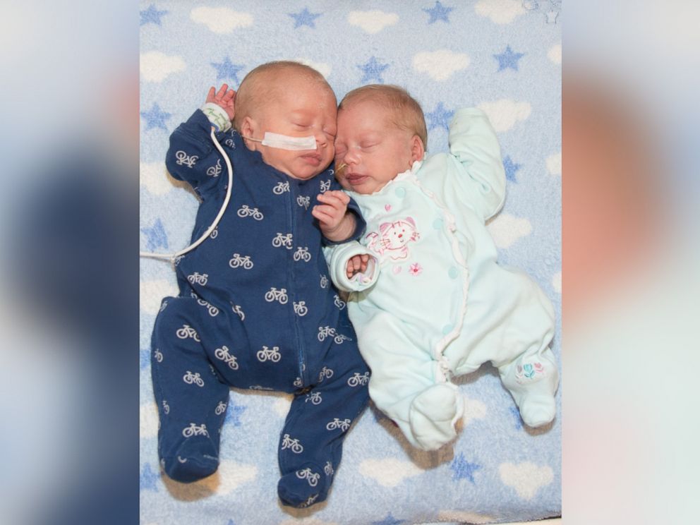 PHOTO: Noah and Kacie born at Saint Luke's East Hospital in in Lee's Summit, Missouri.