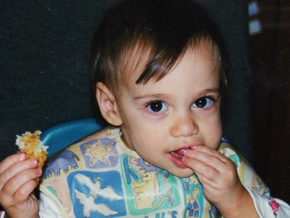 PHOTO: Maya Konoff, now 13, had her first serious allergic reaction at 9 months old. She learned from a young age to check the ingredients before eating anything, her mother said.