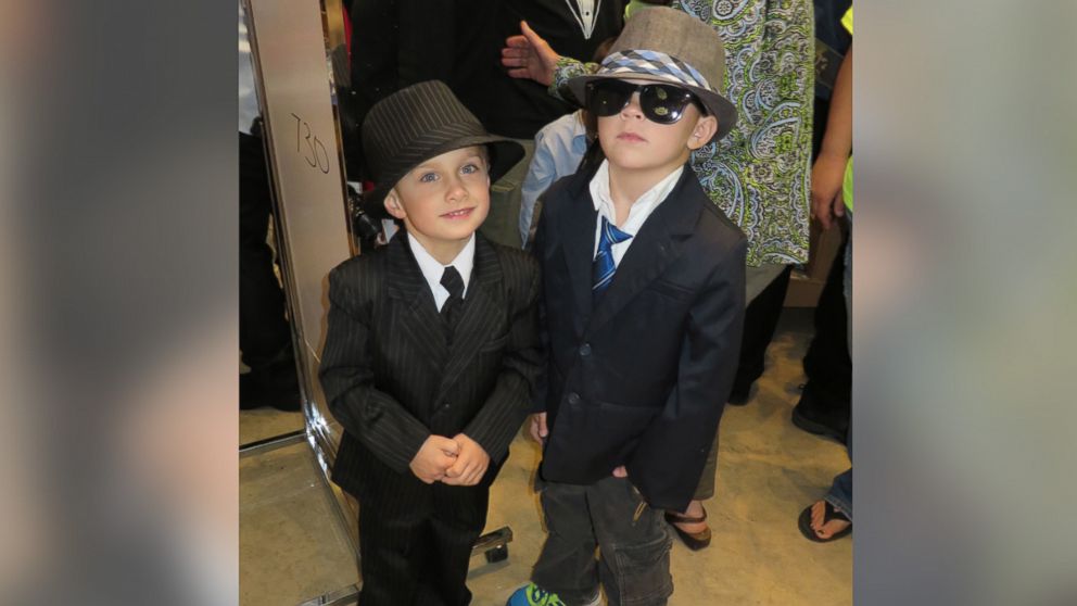 PHOTO: Two boys get ready for Memorial Sloan Kettering's Pediatric Prom at "Promingdale's."