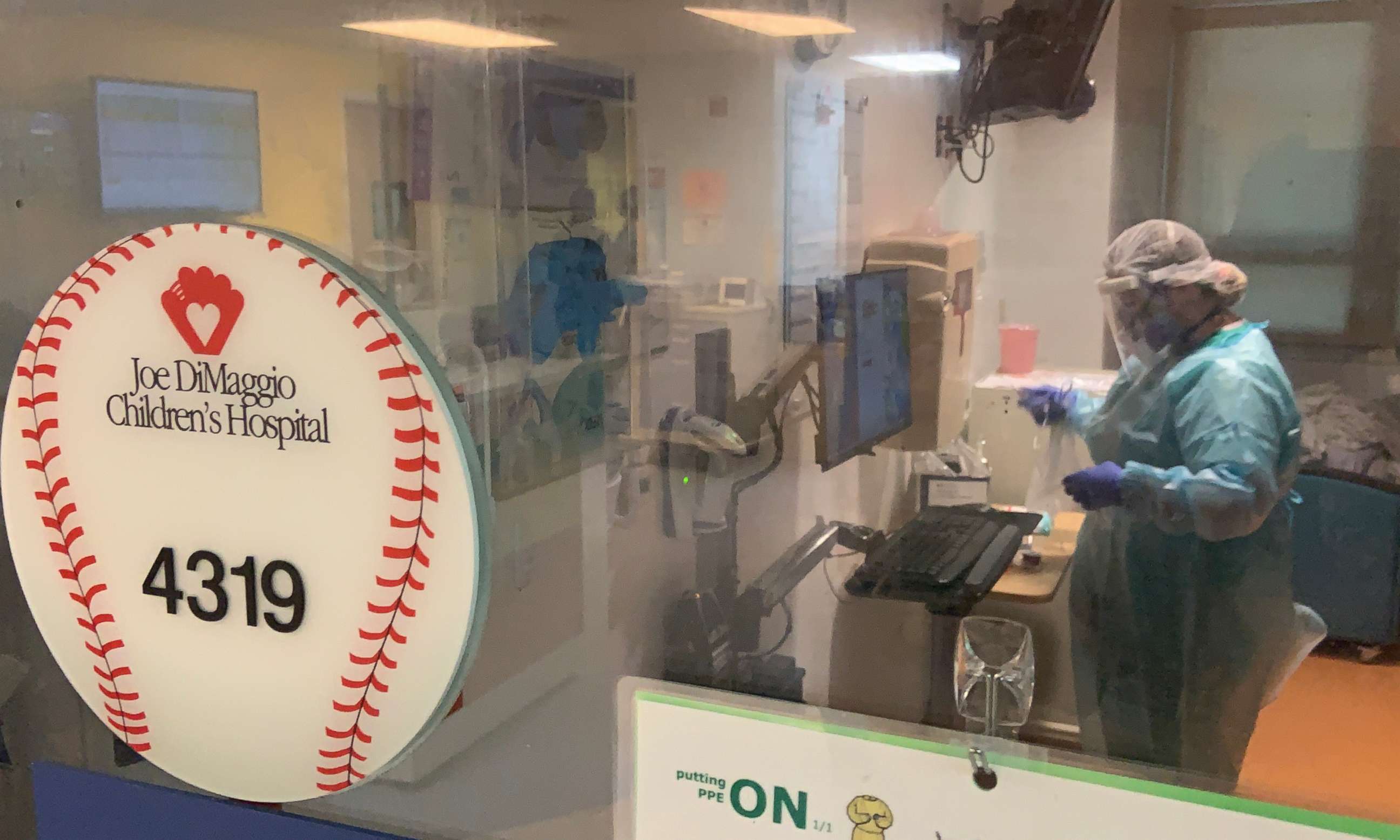 PHOTO: A room at Joe DiMaggio Children's Hospital in Hollywood, Fla.