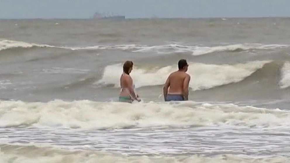PHOTO: Health officials warn swimmers to be careful after bacteria has left "toilet-like" water in the gulf. 