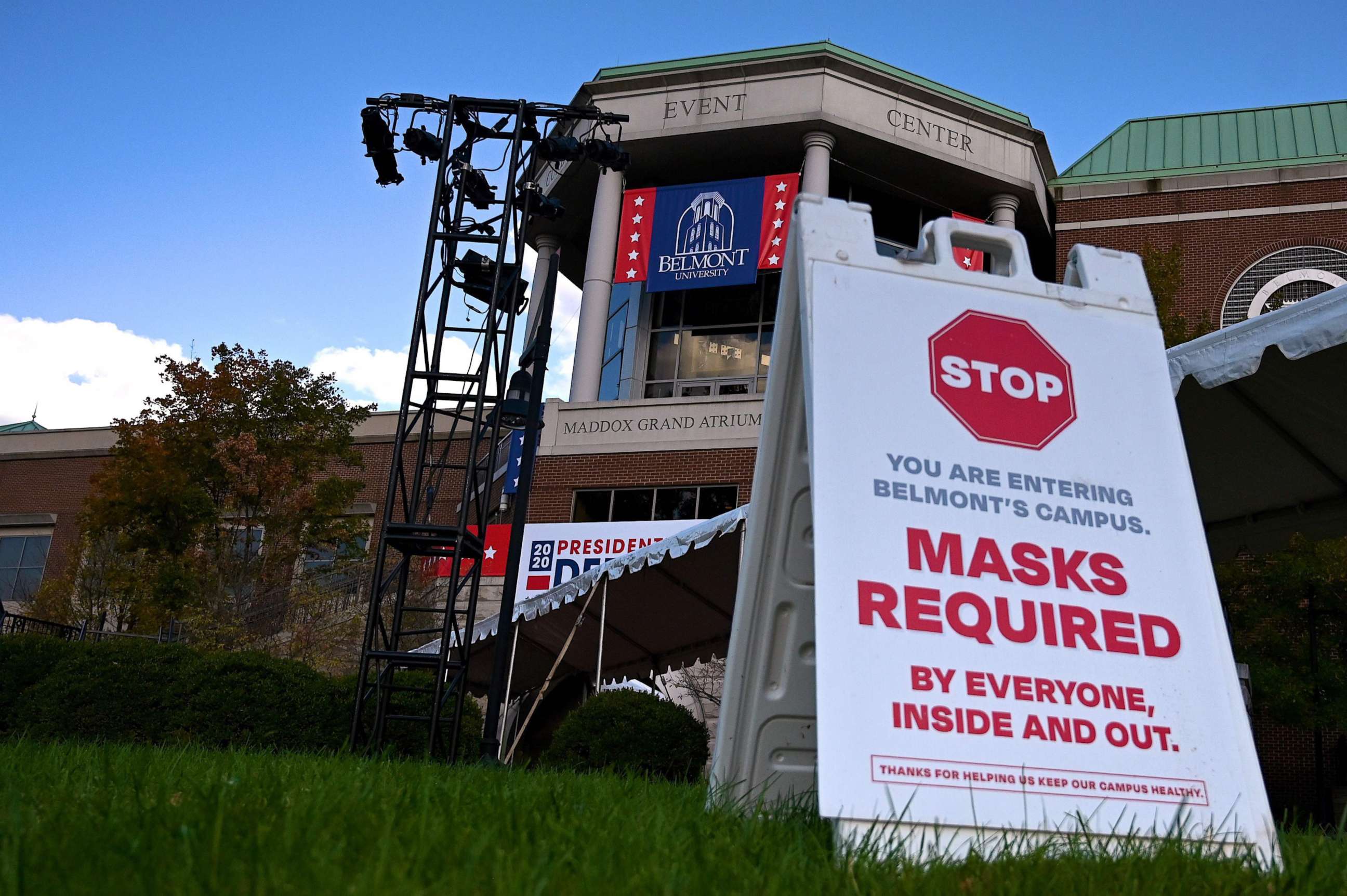 PHOTO: A "masks required" sign is seen at Belmont University near the entrance of the 2020 U.S. presidential election debate hall on Oct. 21, 2020, in Nashville, Tenn.