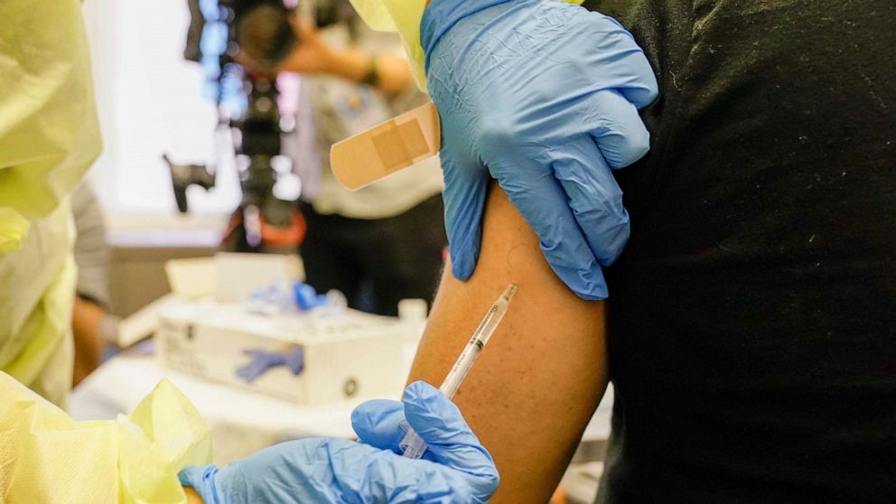 PHOTO: A patient is inoculated with the monkeypox vaccine during a vaccination clinic at the OASIS Wellness Center, Aug. 19, 2022, in New York.